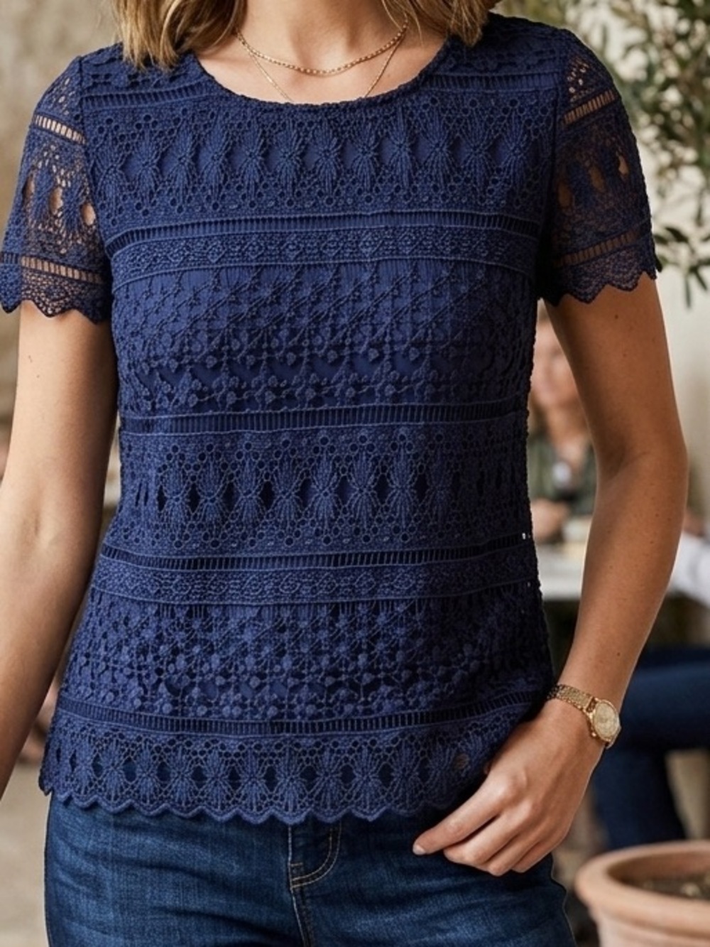 Twik Lace Front Top
